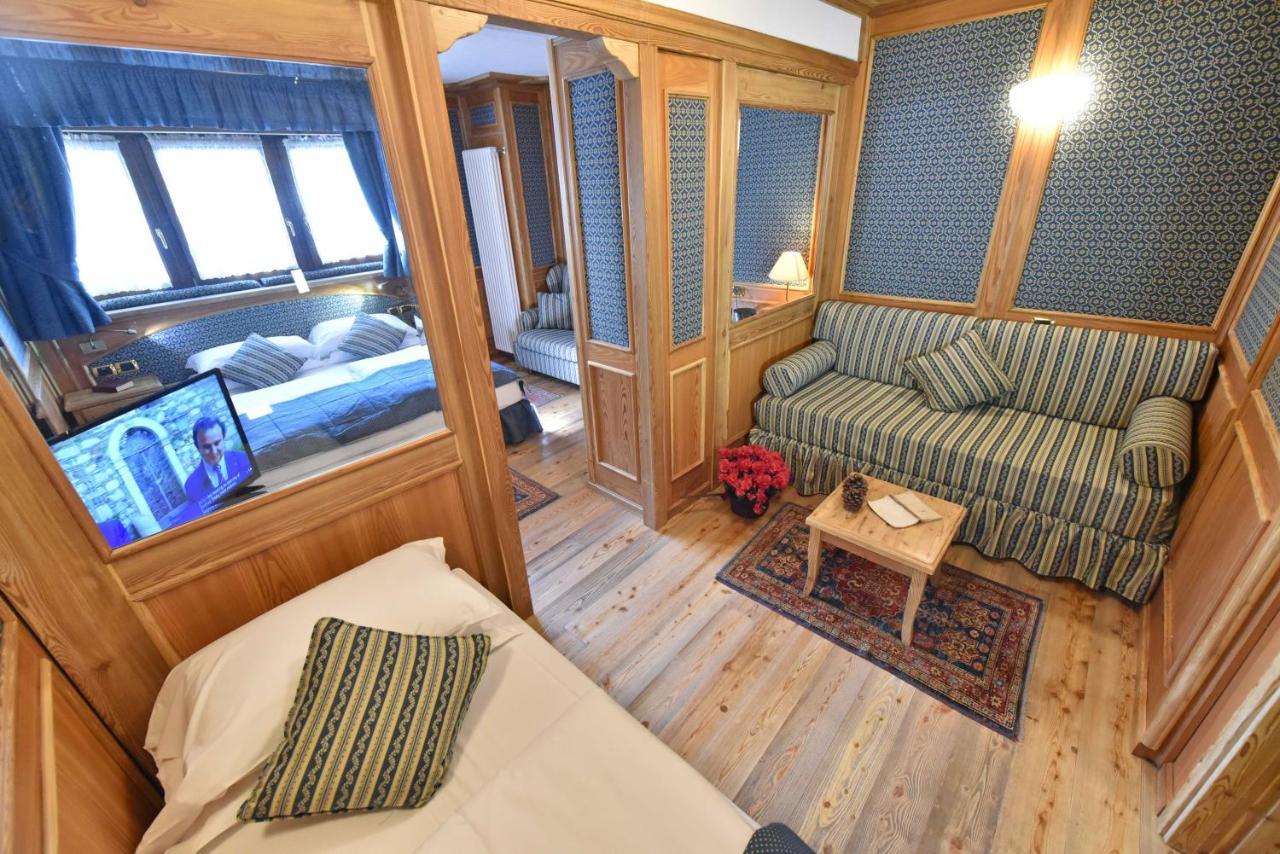 Chambres Mont Cervin เบรยล์-แชร์วิเนีย ภายนอก รูปภาพ